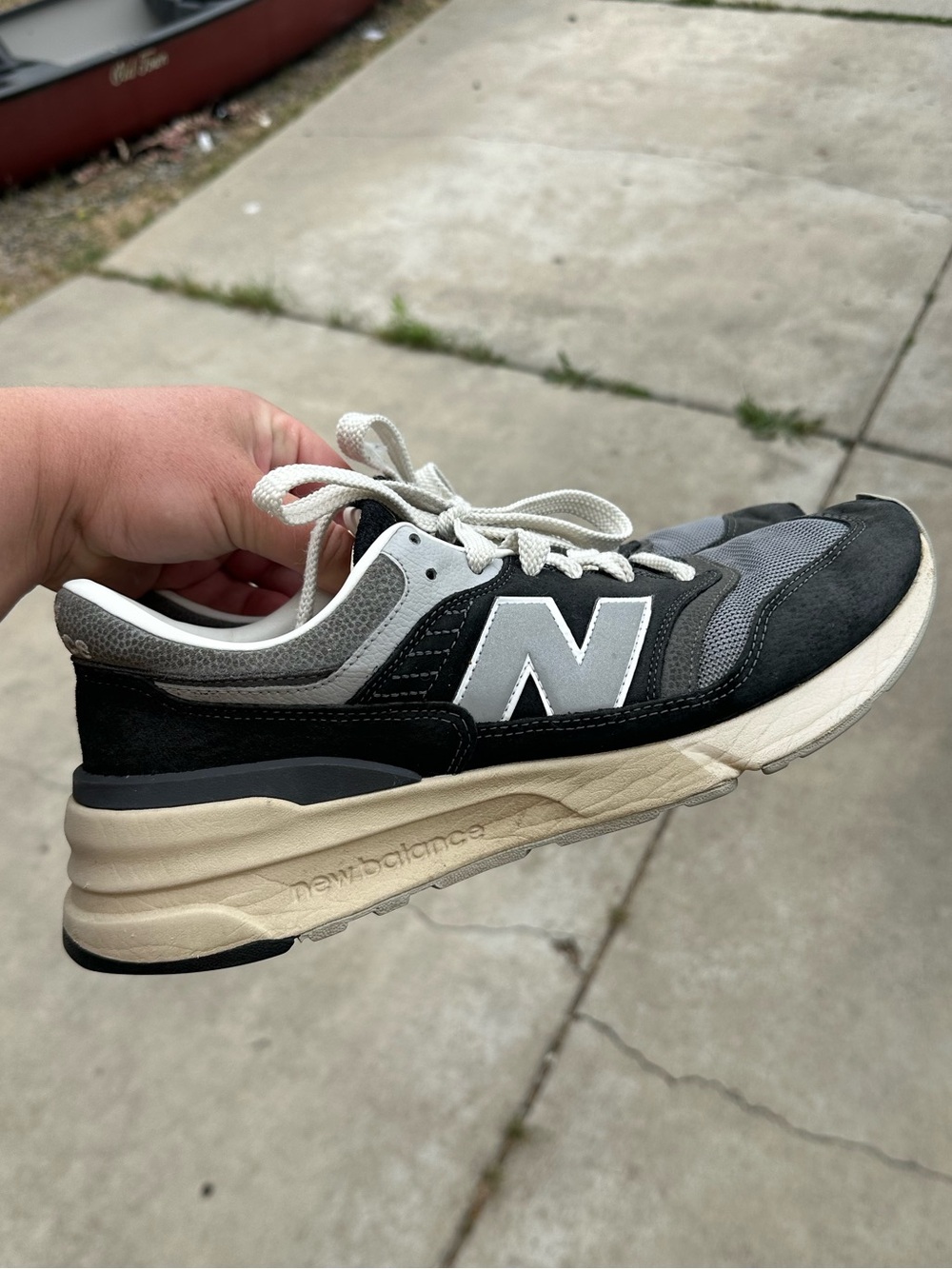 New Balance 997R Men's Gray & Black Sneaker